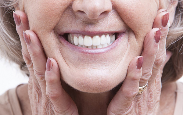 Pulire protesi dentaria e dentiera